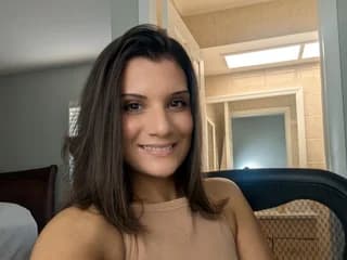 WebCAM of CrimsonVictoria