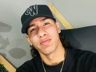 Damian_phill WebCAM 