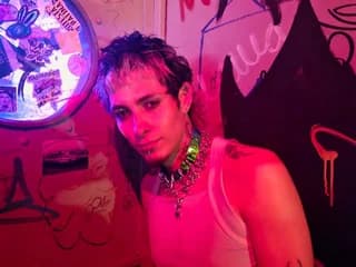 Destroyer_Dan WebCAM 