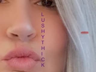 WebCAM of LushyThick