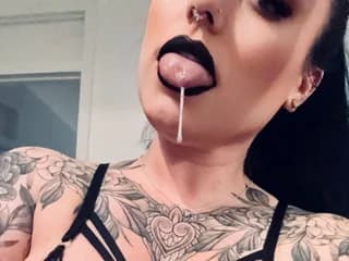 WebCAM di TitsNTatsLilBrat