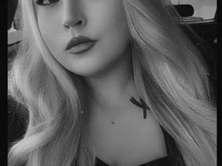 WebCAM of XXHarley_GravesXX